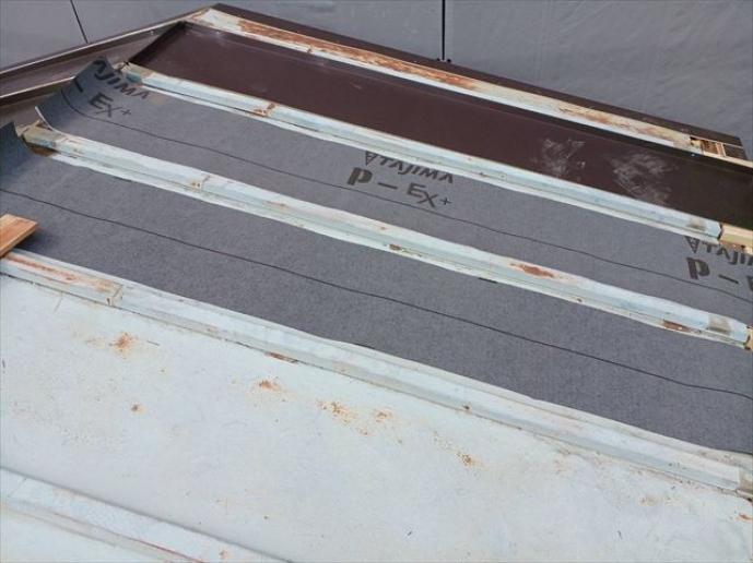 瓦棒屋根のカバー工法